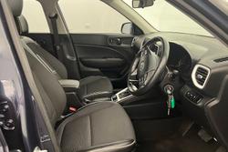 2021 Hyundai Venue Active