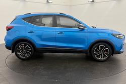 2022 MG ZST Essence