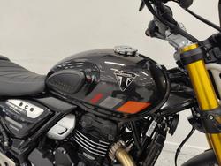 2026 Triumph SCRAMBLER 400 XC Storm Grey