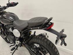 2026 Triumph SCRAMBLER 400 XC Storm Grey