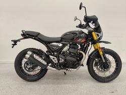 2026 Triumph SCRAMBLER 400 XC Storm Grey