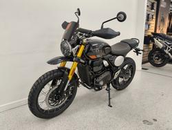 2026 Triumph SCRAMBLER 400 XC Storm Grey