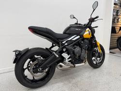 2026 Triumph 2026 Triumph 660CC Trident LAMS Yellow