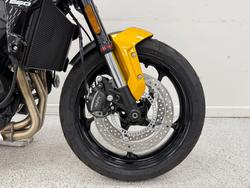 2026 Triumph 2026 Triumph 660CC Trident LAMS Yellow