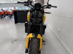 2026 Triumph 2026 Triumph 660CC Trident LAMS Yellow