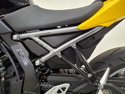2025 Suzuki GSX-8R (GSX800FRQ) Yellow