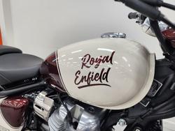 2025 Royal Enfield CLASSIC 650 Red
