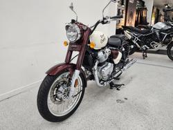 2025 Royal Enfield CLASSIC 650 Red