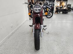2025 Royal Enfield CLASSIC 650 Red