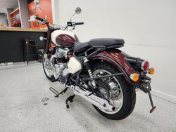 2025 Royal Enfield CLASSIC 650 Red
