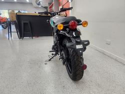 2025 Royal Enfield HUNTER 350 LONDON RED