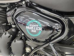 2025 Royal Enfield HUNTER 350 LONDON RED
