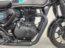 2025 Royal Enfield HUNTER 350 LONDON RED