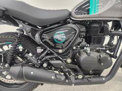 2025 Royal Enfield HUNTER 350 LONDON RED