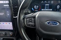 2022 Ford Everest Platinum