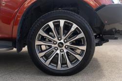 2022 Ford Everest Platinum