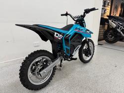 2025 CFMOTO CX-5E Blue