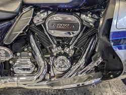2017 Harley-Davidson CVO Limited 117 (FLHTKSE) Touring Silver