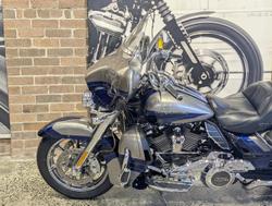 2017 Harley-Davidson CVO Limited 117 (FLHTKSE) Touring Silver