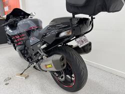 2022 Kawasaki NINJA ZX-14R grey