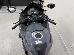 2022 Kawasaki NINJA ZX-14R grey