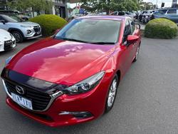 2017 Mazda
3 Touring