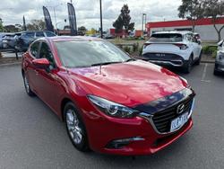 2017 Mazda
3 Touring