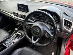 2017 Mazda
3 Touring