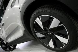 2023 Volvo
C40 Recharge