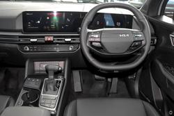 2025 Kia
                Sportage SX+