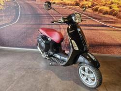 2016 Vespa Primavera 50 Primavera