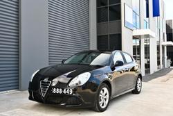 2014 Alfa Romeo Giulietta Progression Series 0 Alfa Black
