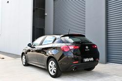 2014 Alfa Romeo Giulietta Progression Series 0 Alfa Black