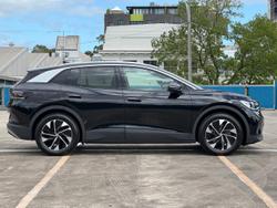 2025 Volkswagen ID.4 Pro