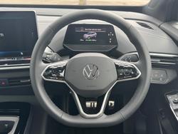 2025 Volkswagen ID.4 Pro