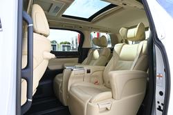2018 Toyota Alphard SC GGH30W White