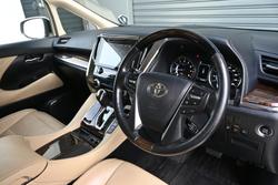 2018 Toyota Alphard SC GGH30W White