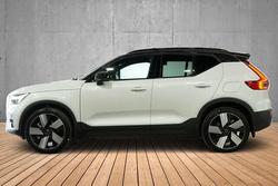 2023 Volvo
XC40 Recharge Twin Pure Electric