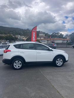 2015 Toyota RAV4 GX ZSA42R MY14 Glacier White