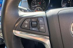 2013 Holden
                Calais V