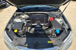 2013 Holden
                Calais V