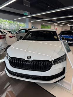2025 SKODA
                Superb 195TSI Sportline