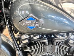 2025 Harley-Davidson Heritage Classic 117 (FLHC) Softail