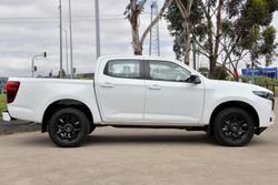 2025 Mazda BT-50 XT