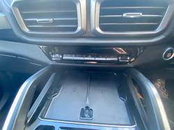 2025 LDV D90 Executive