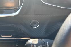 2021 Peugeot
2008 GT Sport