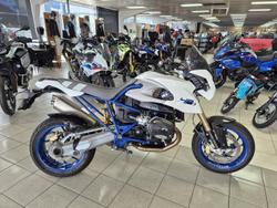 BMW HP2 Megamoto