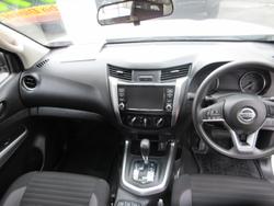2022 Nissan Navara SL