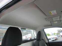 2022 Nissan Navara SL