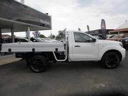 2022 Nissan Navara SL